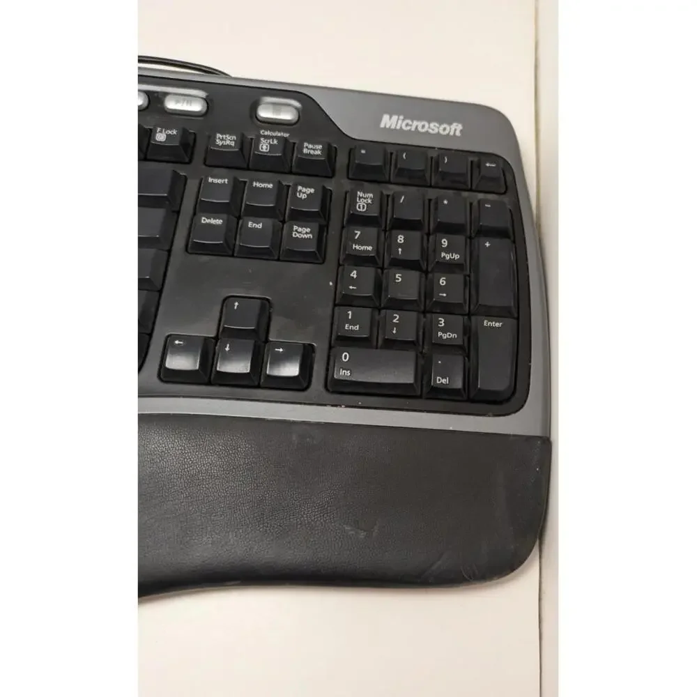 Microsoft‎ Natural Ergonomic Black Keyboard 4000 v1 USB Wired KU-0462